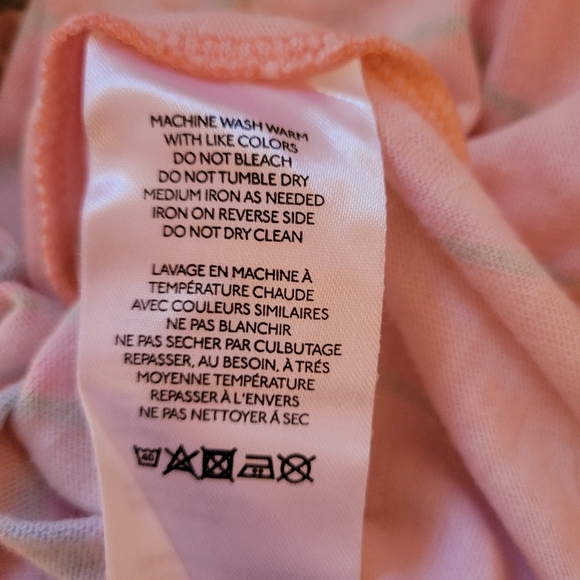 Urban Outfitters Cactus Gardens Flame Soft Tee, Pink, Orange, Boxy, NWOT, Large - Picture 14 of 14